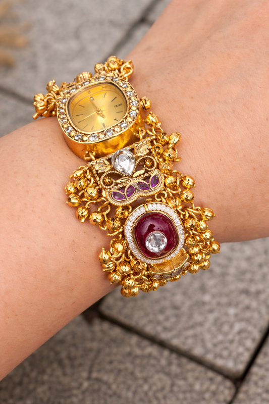 Beautiful Golden wristwatch